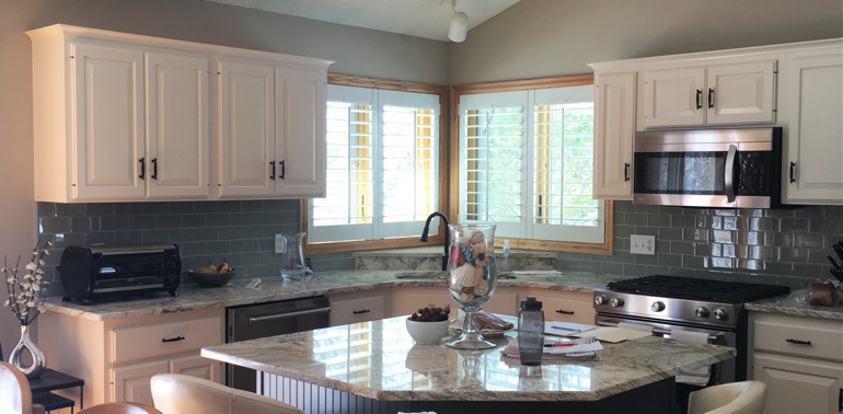 San Antonio kitchen with shutters and appliances